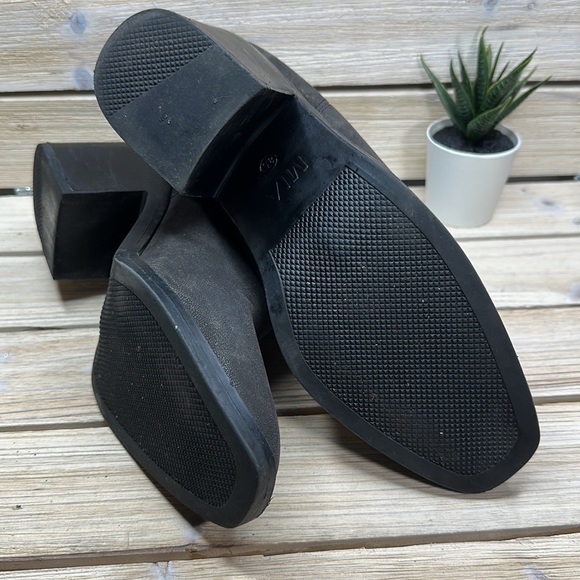 MIA Vegan Block Heel Pull On Bootie Size 8.5 - Picture 3 of 8